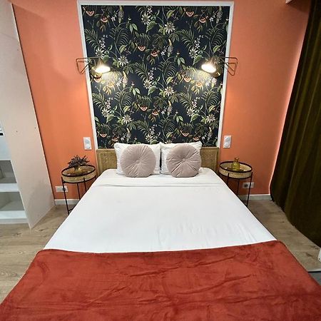 Stylish Modern Studio Apartment Paris Eksteriør billede